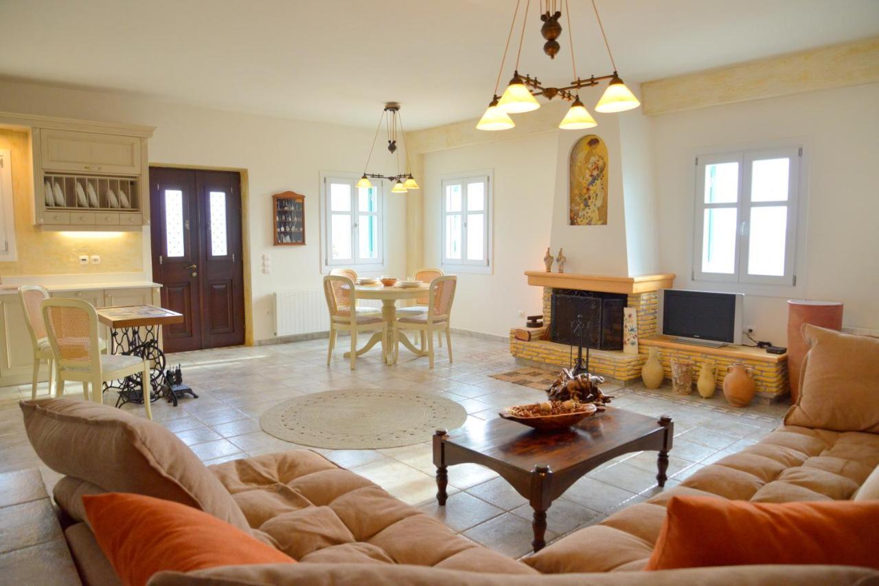 Villa de viento Tripiti Esterno foto
