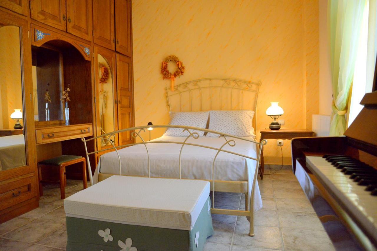 Villa de viento Tripiti Esterno foto